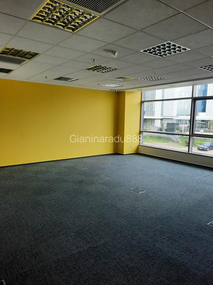 9% yield office building for sale