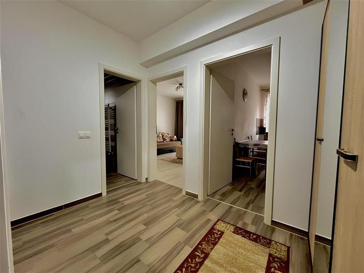 Apartament 2 Camere Decomandat in Qualis cu Parcare - Coresi - 9