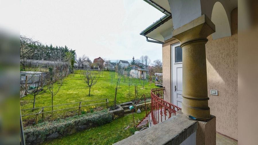 Casa cu 867mp de teren in Andrei Muresanu - 2