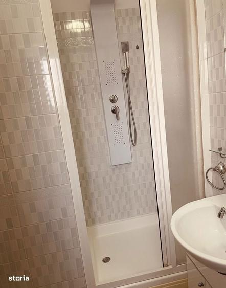 Apartament 3 camere 100mp, 2 bai, terasa, parcare, zona Grand Hotel It - 7