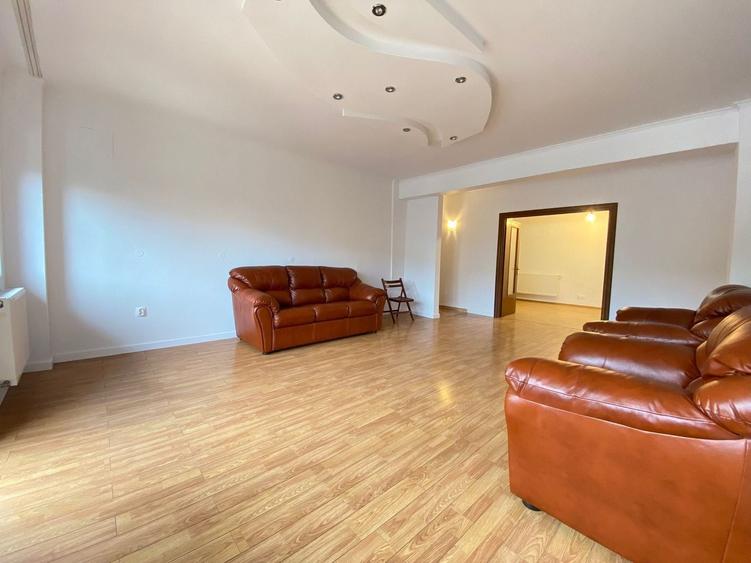 Apartament 4 camere Piata Chibrit/2 Locuri de parcare/5 minute metrou - 2