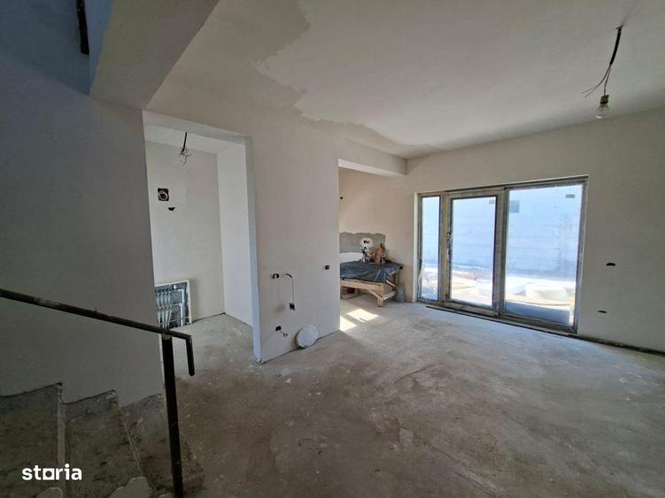 Casa P + 1 Etaj/3 camere /Com.Berceni/COMISION 0% - 10