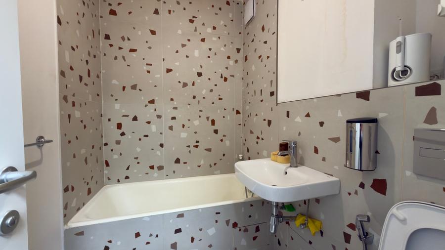 Garsoniera Militari, langa statia de metrou Gorjului, loc parcare ! - 5