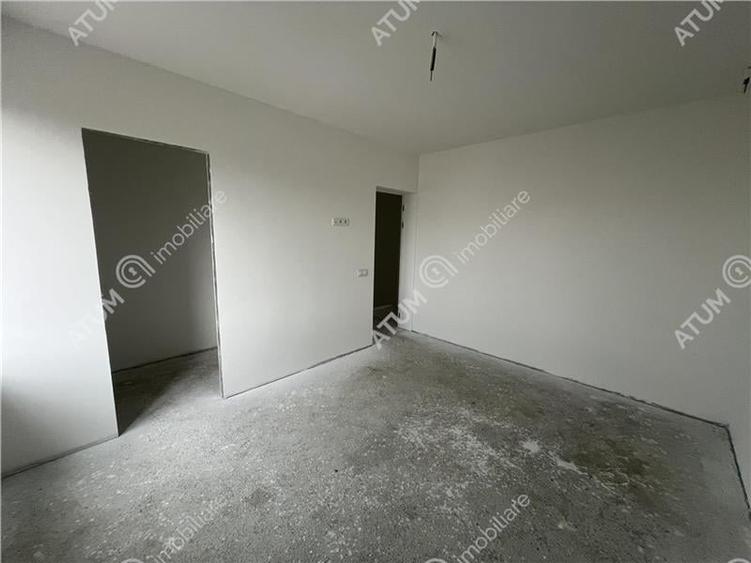 Casa cu 4 camere si teren 250 mp in Selimbar zona Triajului - 6