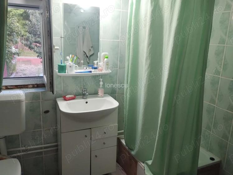 Casa la tara 15 km de Lehliu