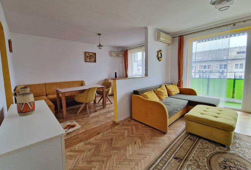 Apartament cu 3 camere decomandat în Ultracentral