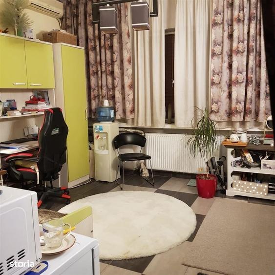 Garsonieră semidecomandată în Magheru