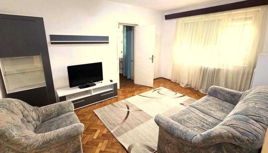 Apartament cu 2 camere semidecomandat în Rogerius