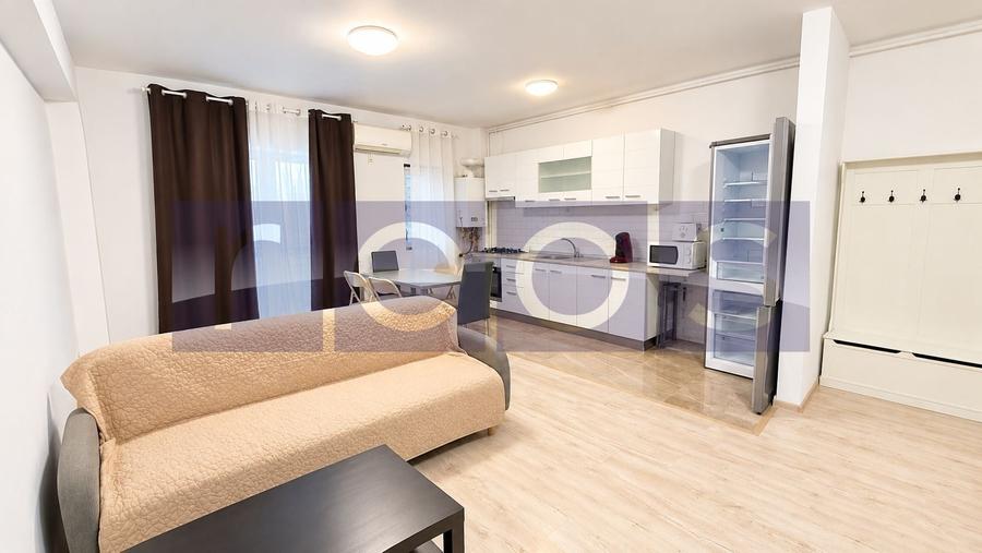 Apartament cu 2 camere decomandat, mobilat în Central