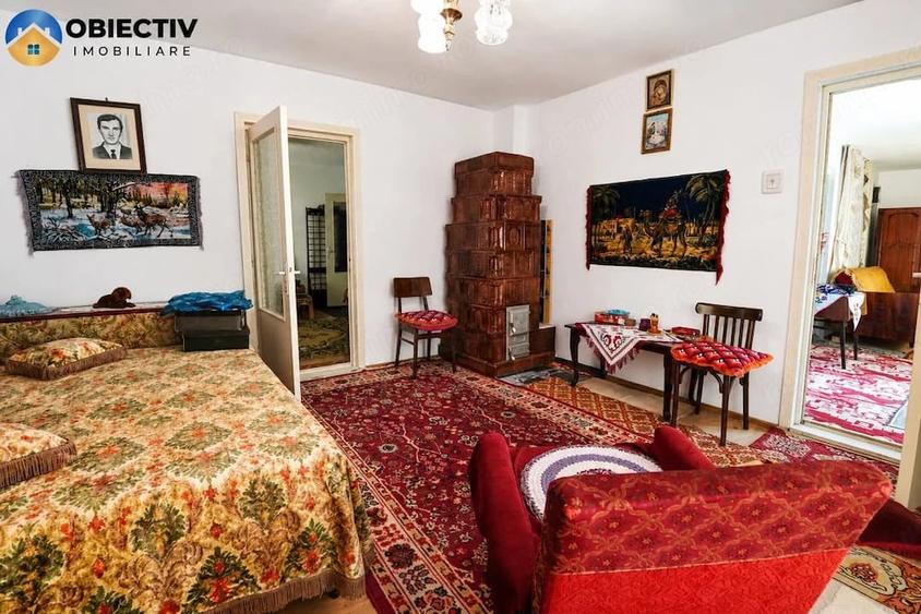 Casă cu Teren 3085 Mp în Crăcăoani