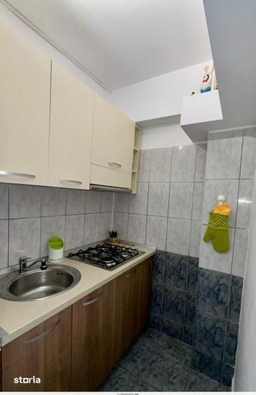 Inchiriez Apartament 3 camere compet mobilat si utilat - 3