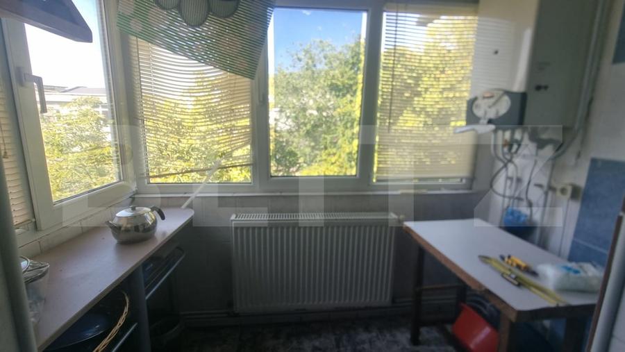 Apartament cu 2 camere decomandat, mobilat în Nicolina