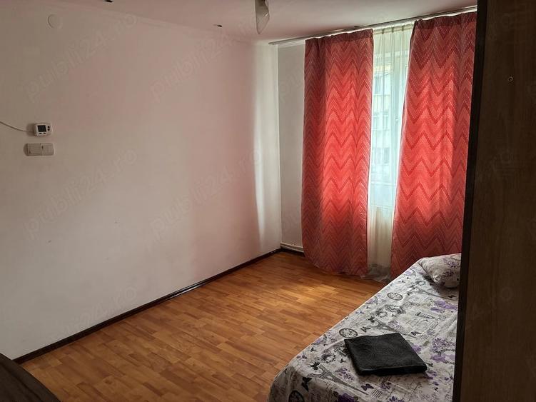 Garsonieră decomandată în Central