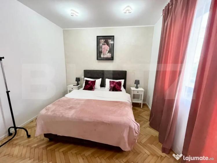 Garsonieră decomandată în Central