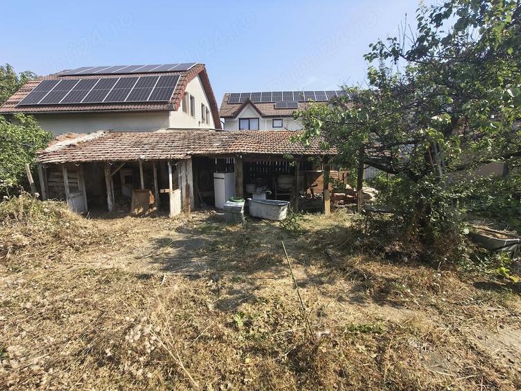 Teren de 828 mp, în Pârneava