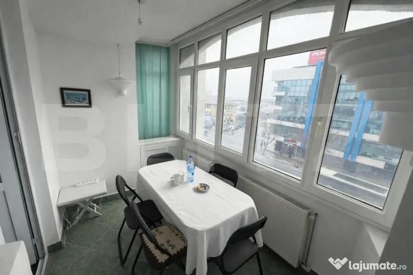 Apartament 2 camere, 60 mp, zona Central - 4