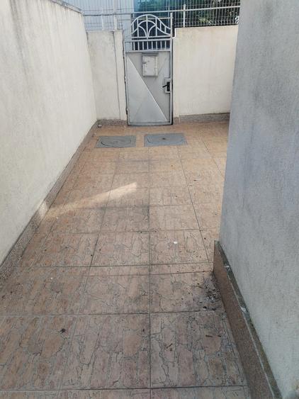 Casă cu 2 camere cu Teren 90 Mp în Central