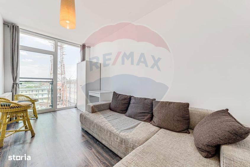 Apartament cu 3 camere, mobilat în Central