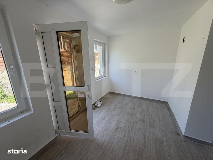 Casă cu 3 camere în Valea Chioarului