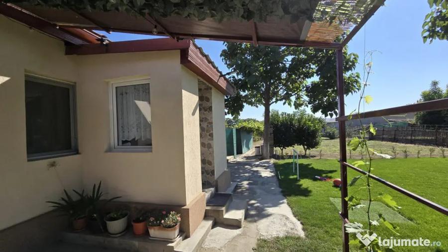 MIHAIL KOGALNICEANU - CASA LA SOL, 3 CAMERE ,TEREN 2000 MP - Tulcea (Tulcea) - 6
