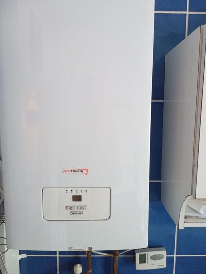 Apartament cu 2 camere decomandat în Calafat