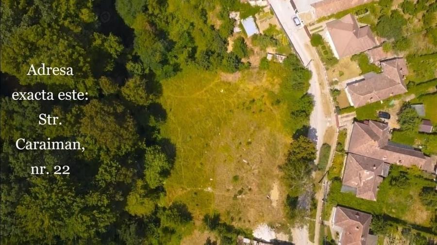 Teren de 2300 mp, în Sud