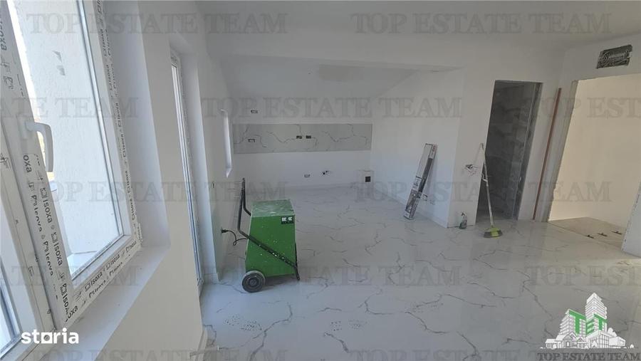 Apartament cu 4 camere în Vârteju