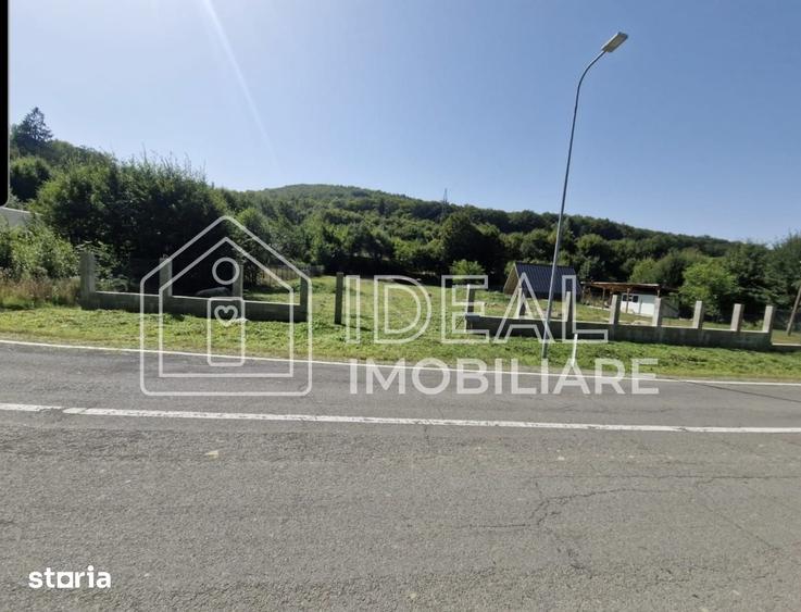 Teren de 2300 mp, în Cârțișoara