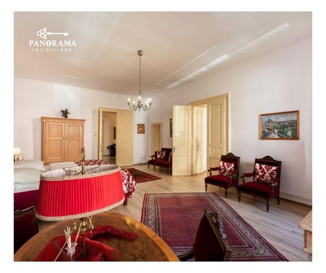 Pensiune de v&acirc;nzare &icirc;n Sighișoara, la c&acirc;țiva pași de Cetatea Medievala - 8