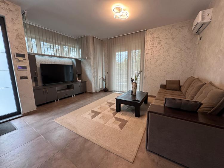 Apartament cu 3 camere Bucium - 1