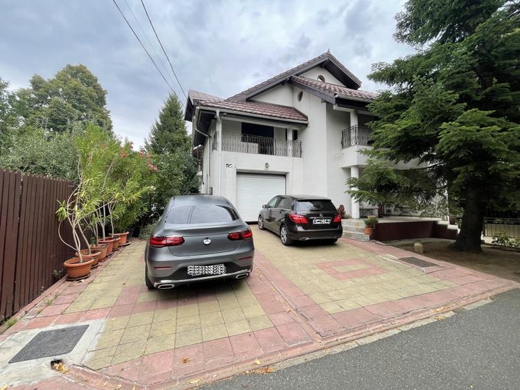 Drumul Taberei, Prel Ghencea, vila individuala, 9 camere, 420mp, teren 1160 mp - 2