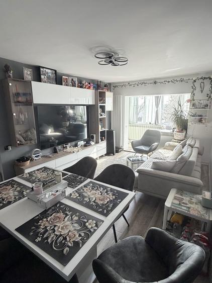 Vand apartament 4 camere decomandat Lux - 3