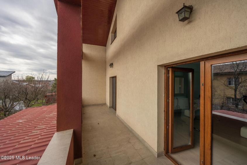 Vila Impresionanta in Tunari - Spatiu, Confort si Eleganta! - 34