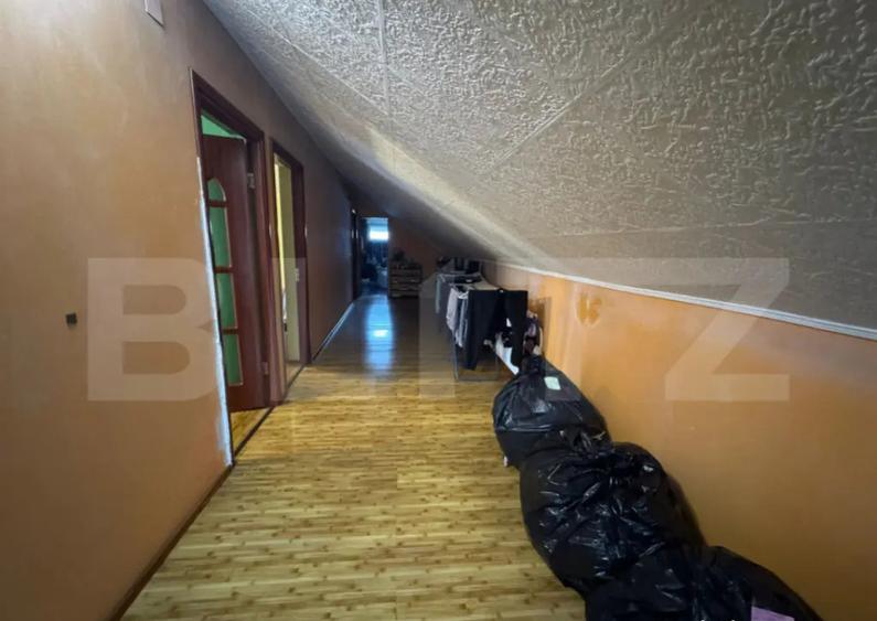 Casa cu 5 camere 300 mp in Hunedoara - 9