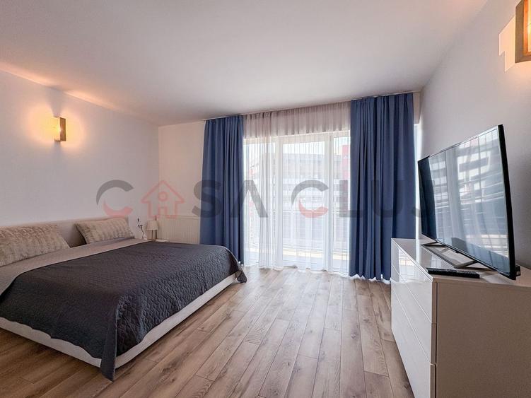 Penthouse cu 5 camere semidecomandat, mobilat în Bună Ziua