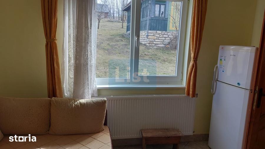 Casă cu 3 camere cu Teren 2841 Mp în Mărgău