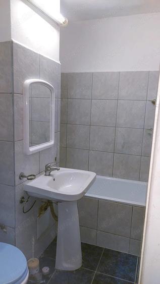 Vand apartament 1 camera, 46mp, zona Confectii Arad - 1