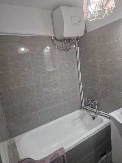 Inchiriez garsoniera Turceni - 7