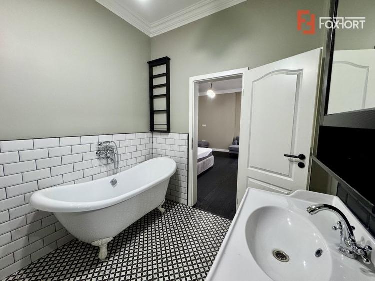 Apartament deosebit, 3 camere, zona Central – Bld. C.D. Loga - 22