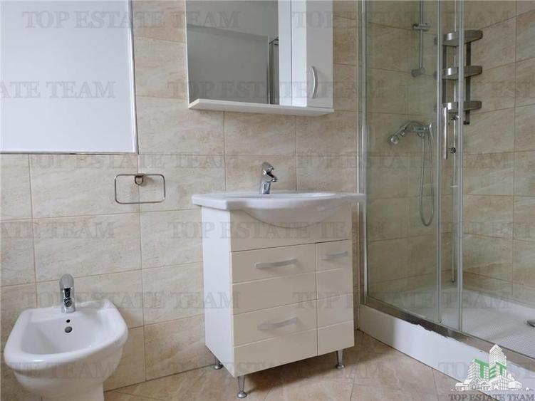 Casa de vanzare pe Erou Iancu Nicolae cu piscina - 13