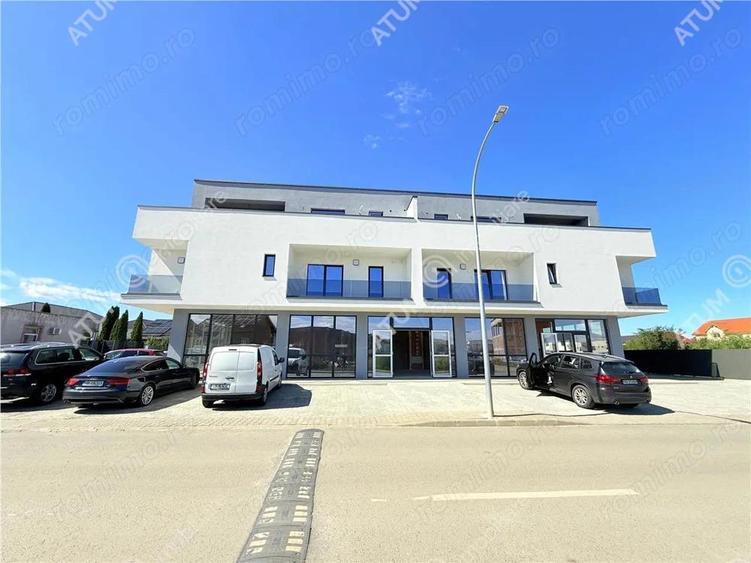 Spatiu comercial de inchiriat in Selimbar 252 mp si vitrina la strada - 1