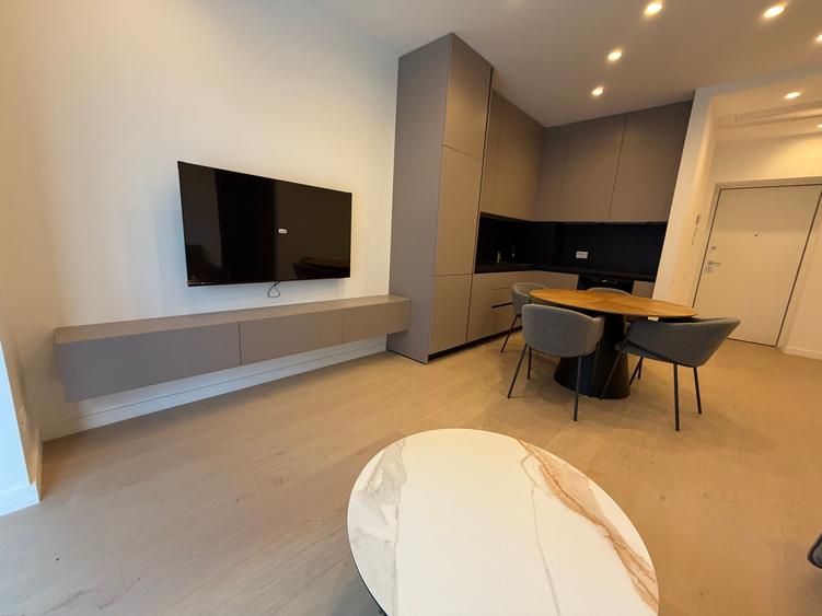 Apartament în Aviatiei Towers,terasă 50mp,parcare inclusă totul nou - 3