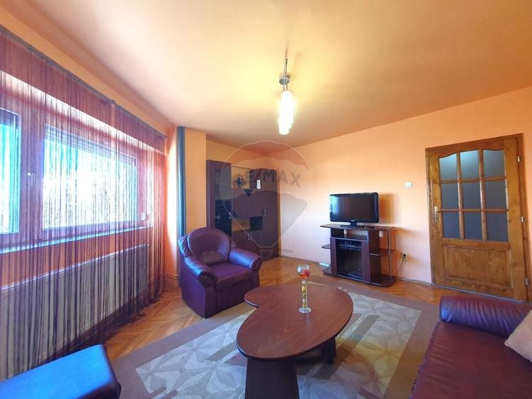 Inchiriez apartament 2 camere Vlaicu, decomandat, etaj 2, centrală gaz - 4