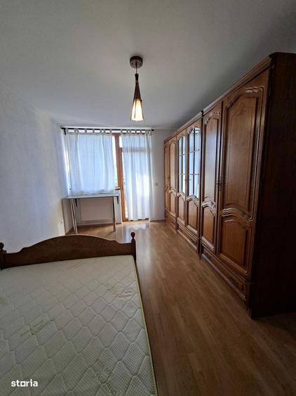Apartament cu 3 camere, et: 2/3 la vila in Piata Cluj - 7
