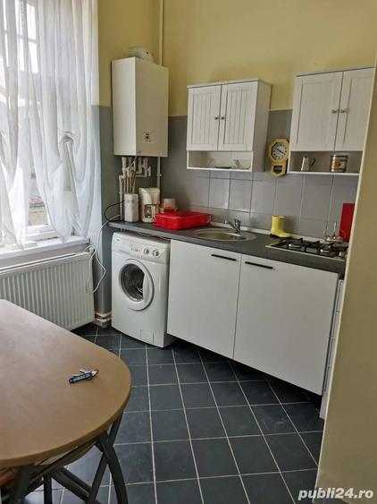 Ofer spre inchiriere garsoniera in orasul de jos!! - 2