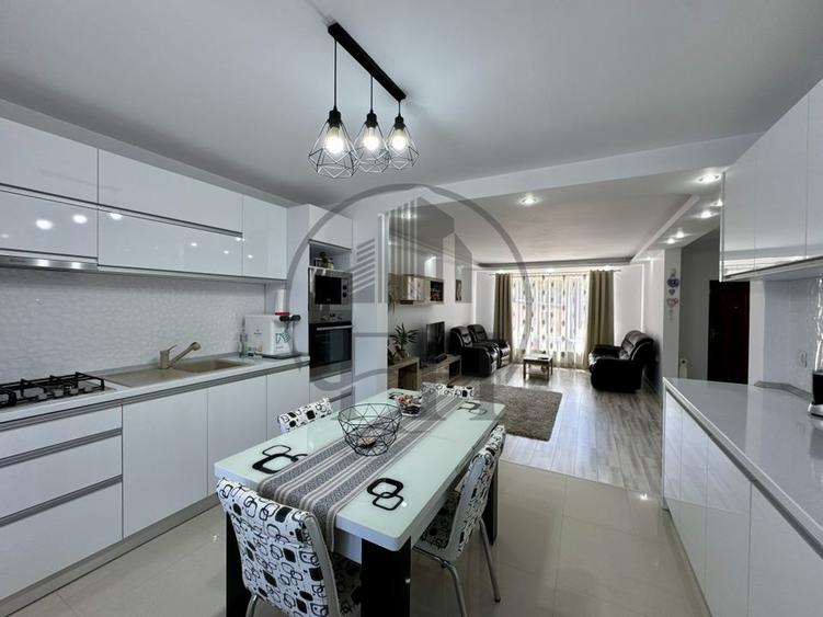 Casa / Vila de vanzare Lumina, Constanta - 6