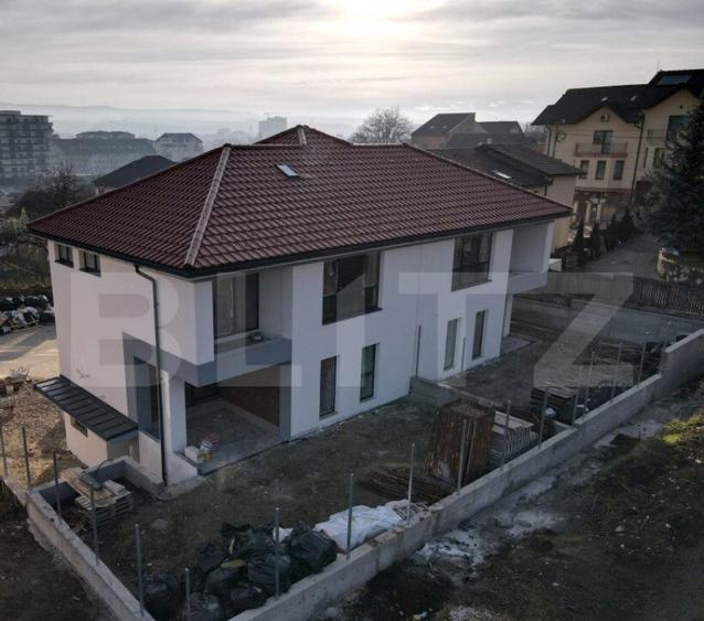 Duplex energetic eficient, 5 camere, 237 mp+teren 307 mp, zo - 3