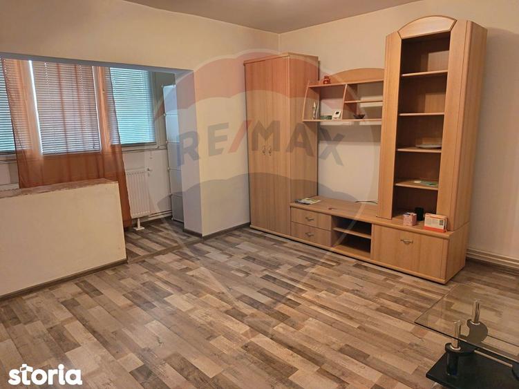 Apartament 1 camera parter inalt cu centrala pe gaz Micalaca - 3