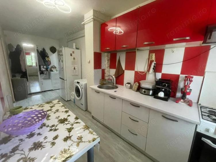 EXCLUSIVITATE - Apartament 2 camere semidecomandat - 15