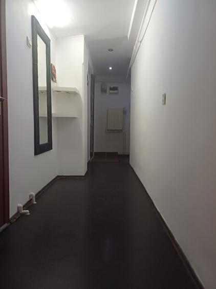 Apartament 3 camere de vanzare, Piata Chibrit, secor 1 Bucuresti - 5